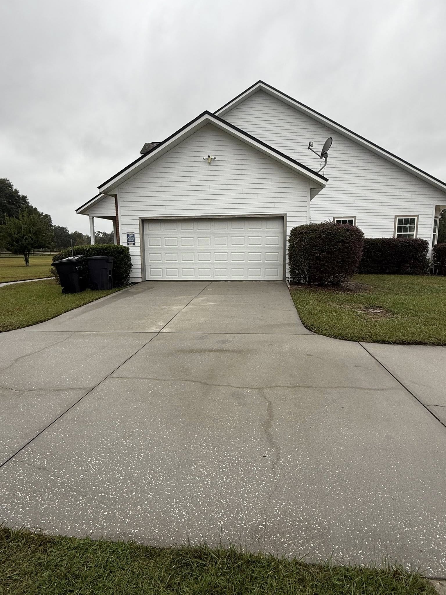 Professional pressure washing service